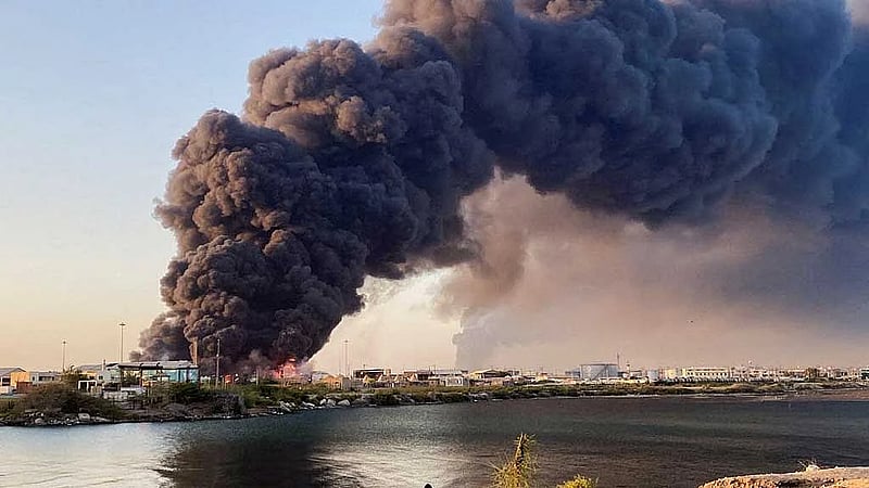 Drone strikes pound Port Sudan, putting aid deliveries at risk