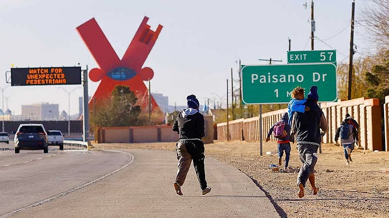 Migrant children face fear and lack safety crossing Mexico, study shows