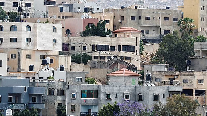 Israeli army kills five Palestinian militants in West Bank after pregnant settler killed