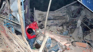 Powerful 6.3 quake kills at least 20 in Afghanistan, hundreds injured
