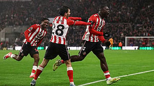 Sunderland break into top four with 3-2 comeback win over Bournemouth
