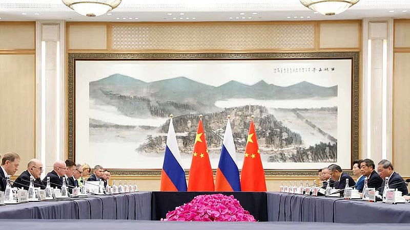 China's Xi seeks to boost investment, expand economic ties with Russia
