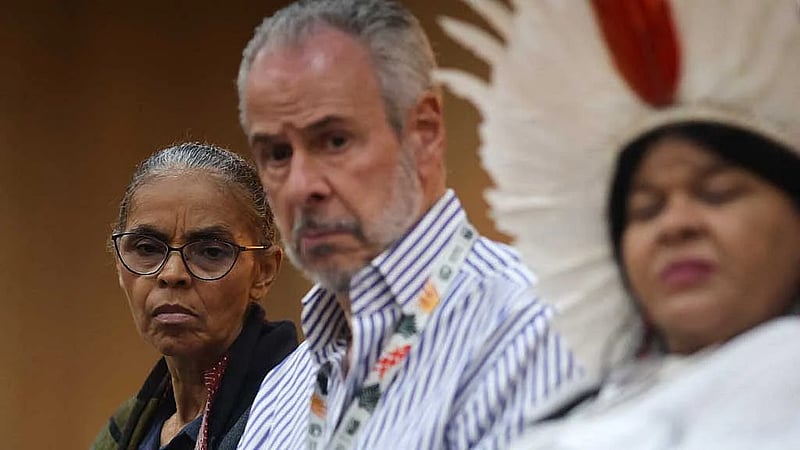 COP30 host urges unity as summit heads for final showdown over fossil fuels