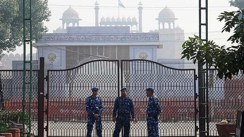India probes link between Delhi car blast and earlier Kashmir arrests, sources say