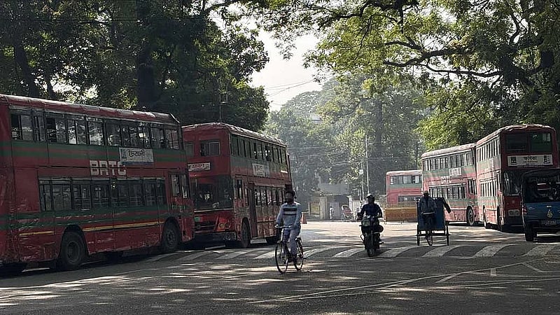 Eerie silence grips Dhaka University amid Awami League's 'lockdown'