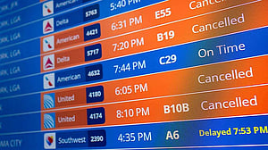 Airlines cancel more than 1,500 US flights on Monday as shutdown persists