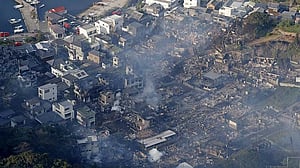 Fire razes 170 buildings in southern Japan, one missing