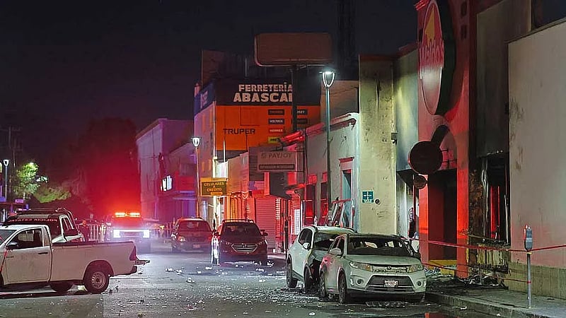 Blaze at Mexico store kills 23, including children