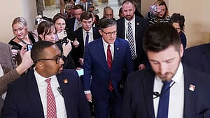 Deal to end longest government shutdown in history clears Congress