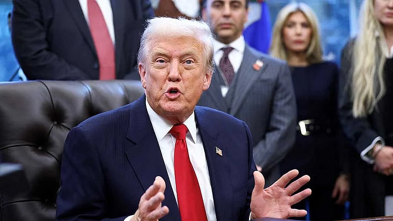 Trump threatens air traffic controllers who fail to return to work as flight cancellations jump