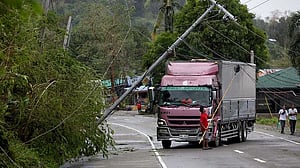 Super Typhoon Fung-wong weakens in the Philippines; four dead