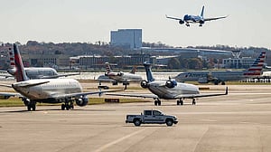 US airlines cancel 1,200 flights Tuesday as shutdown continues