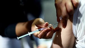 US FDA memo links 10 child deaths to COVID vaccines, New York Times reports