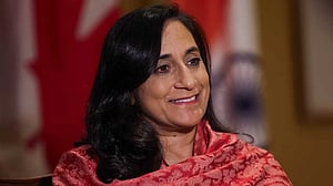 Canadian foreign minister meets Chinese counterpart in Beijing