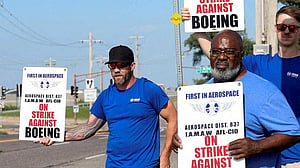Boeing expands plans to replace striking workers despite senators' calls to end standoff