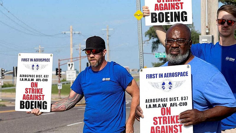 Boeing expands plans to replace striking workers despite senators' calls to end standoff