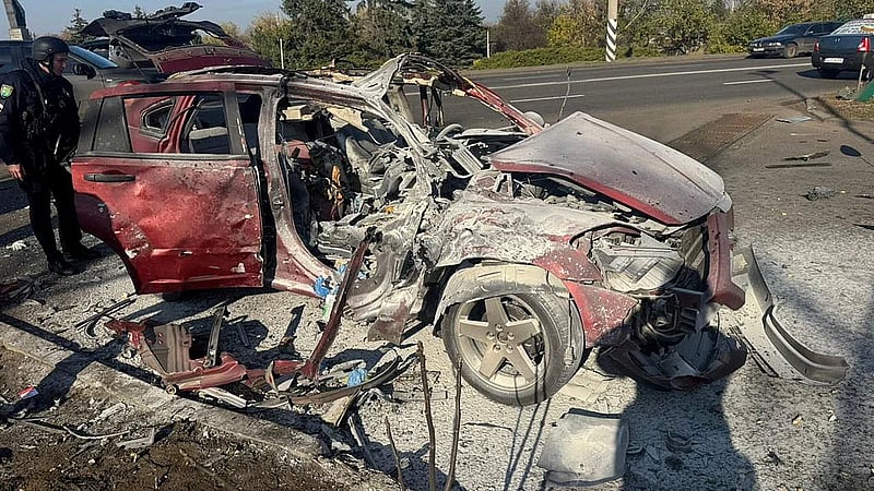 Russian drone kills two Ukrainian journalists, Zelensky condemns Russia