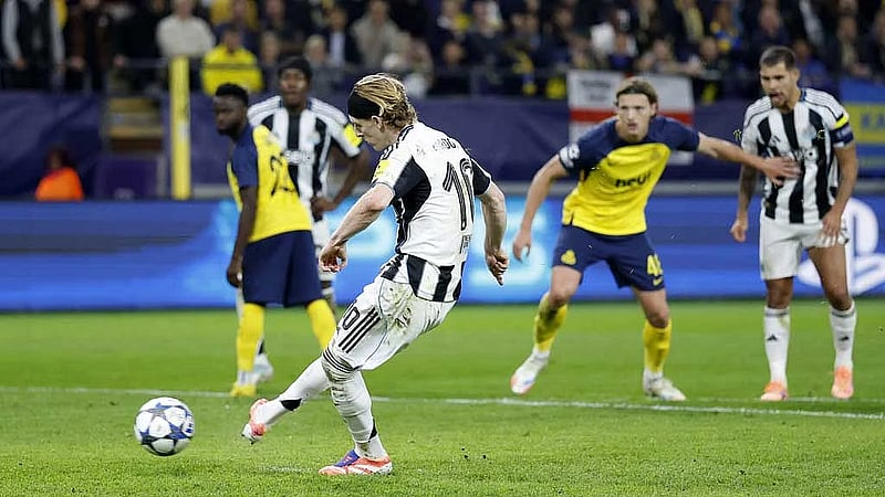 Emphatic four-goal win as Newcastle collect first Champions League points