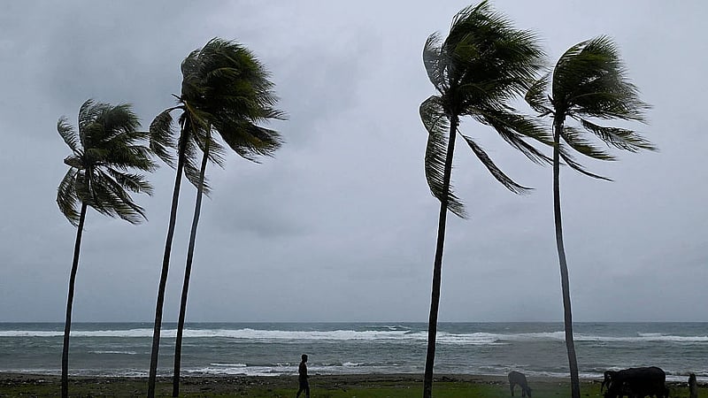 Jamaica's strongest-ever storm, Hurricane Melissa, turns to Cuba