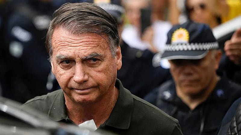 Brazil Supreme Court justice keeps Bolsonaro under house arrest