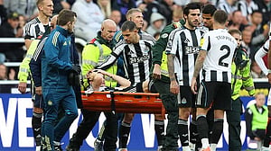 Newcastle's Livramento ruled out for eight weeks, says Howe