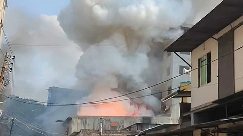 Fire breaks out at garments factory, chemical godown in Mirpur