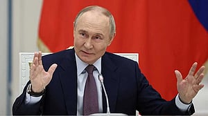 Putin says Russia will never bow to US pressure