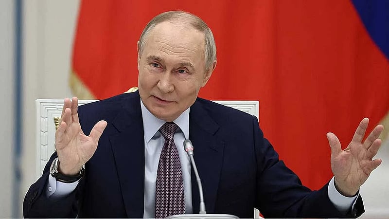 Putin says Russia will never bow to US pressure
