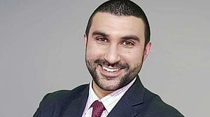 US detains British commentator Hamdi in middle of national speaking tour