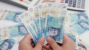 Pound heads for worst monthly performance since July