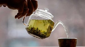 Some Russians shun coffee as Western in favour of traditional tea