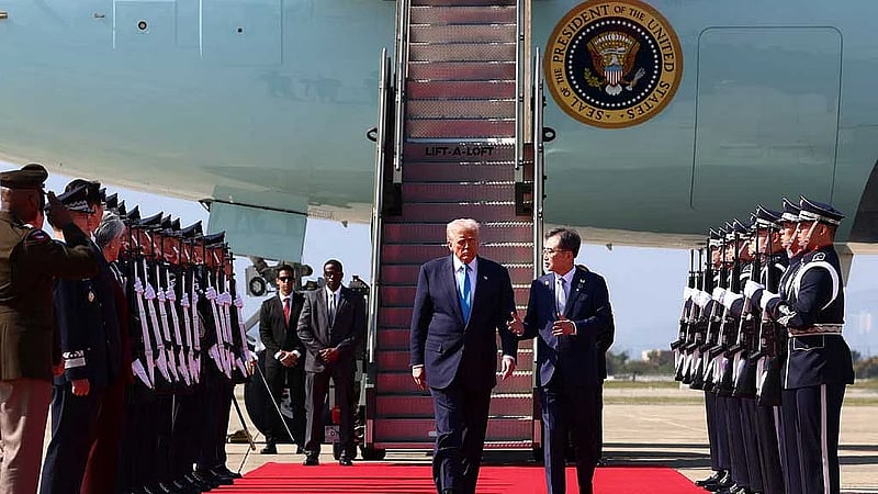 Trump lands in South Korea, says Xi talks will be 'great outcome for world'