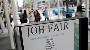 US weekly jobless claims increase, more people collecting unemployment check