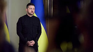 Zelenskiy says Ukrainian troops advance in Zaporizhzhia region