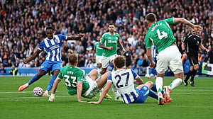 Welbeck brace gives Brighton 2-1 win over Newcastle