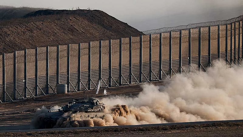 Gaza hit by telecoms blackout as Israeli tanks advance