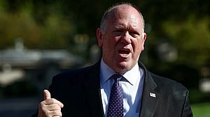 Trump aide Homan accepted $50,000 in bribery sting operation, sources say
