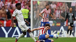 Alvarez double sparks Atletico comeback to stun leaders Real Madrid 5-2