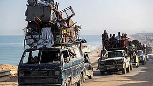 With nowhere else to shelter, Palestinians displaced in Gaza return to a city under Israeli assault