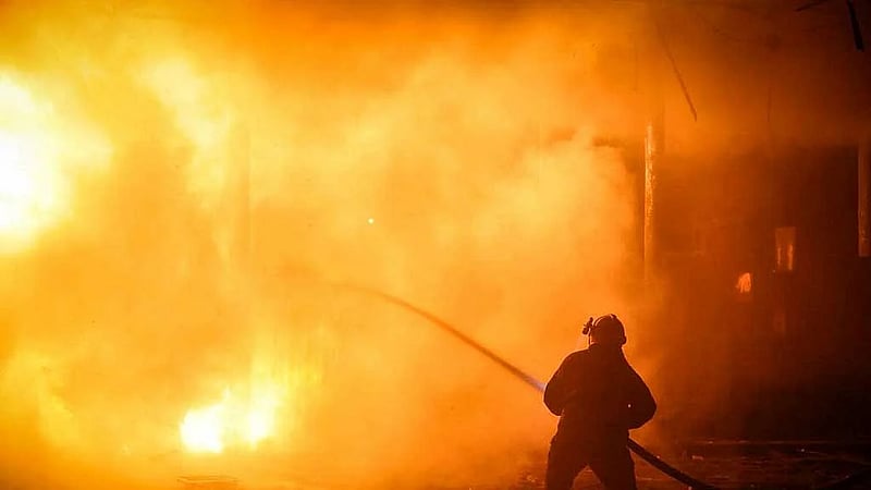 Russian attacks cut off power for 70,000 consumers in Chernihiv region, Ukraine says