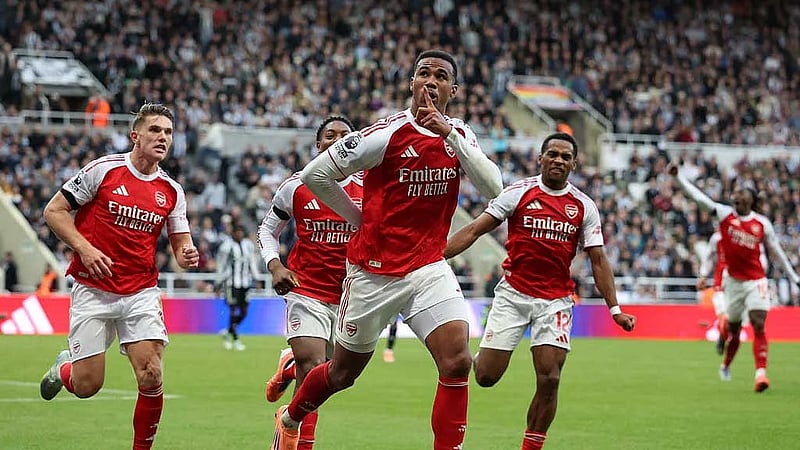 Gabriel earns late 2-1 win for Arsenal at Newcastle