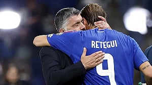 Italy blow past Estonia 5-0 with late surge in Gattuso debut