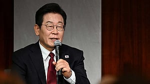 South Korea vows support to Koreans arrested in US immigration raid