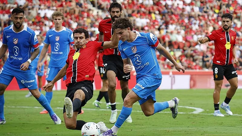Mallorca hold 10-man Atletico to 1-1 draw