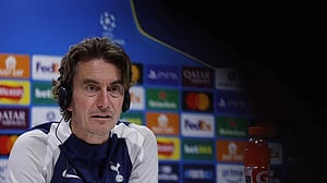 Spurs coach Frank excited about Champions League debut