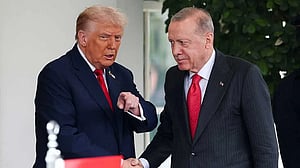 Trump, Turkey's Erdogan discuss F-35s, Russian oil