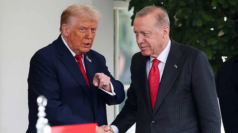 Trump, Turkey's Erdogan discuss F-35s, Russian oil