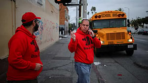 Citizens are tracking ICE in real time to warn migrants. Is that legal?