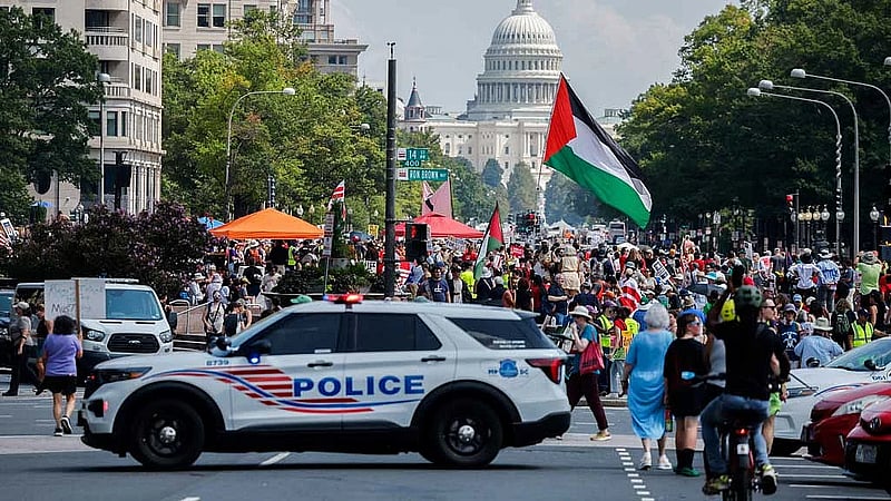 Washington, DC, residents protest against Trump's troop deployment to the city