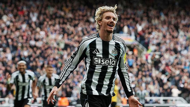 Newcastle edge Wolves as Woltemade scores on dream debut
